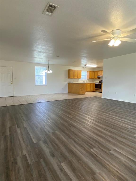 4406 Bobbie Ann Drive