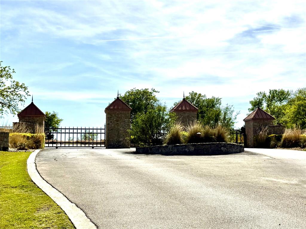North Star Pointe - Land