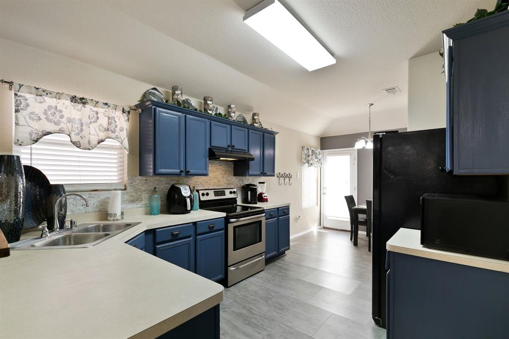 Villages Of Carmel Ph I - Residential