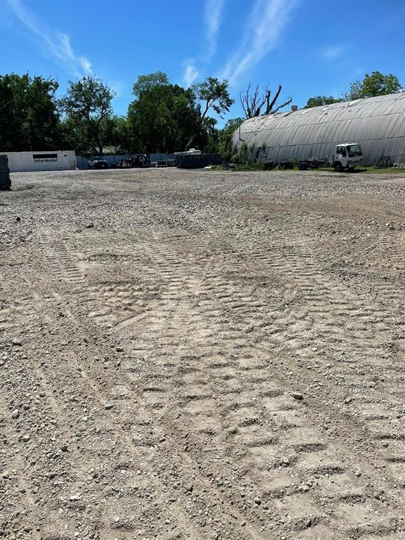 Dallas - Commercial Sale