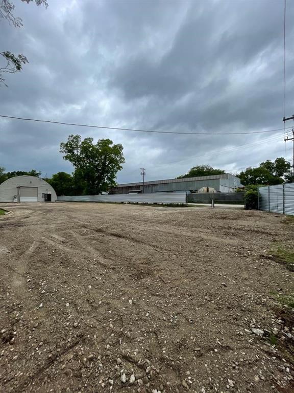 Dallas - Commercial Sale