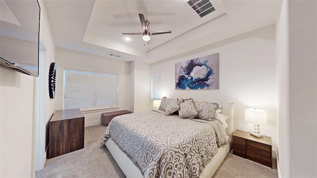 Bryan Pkwy Condos Bldg 5811 - Residential