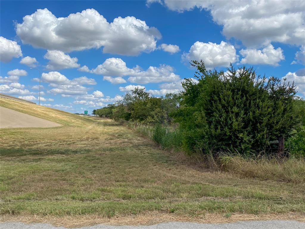1700 Don Lee Road