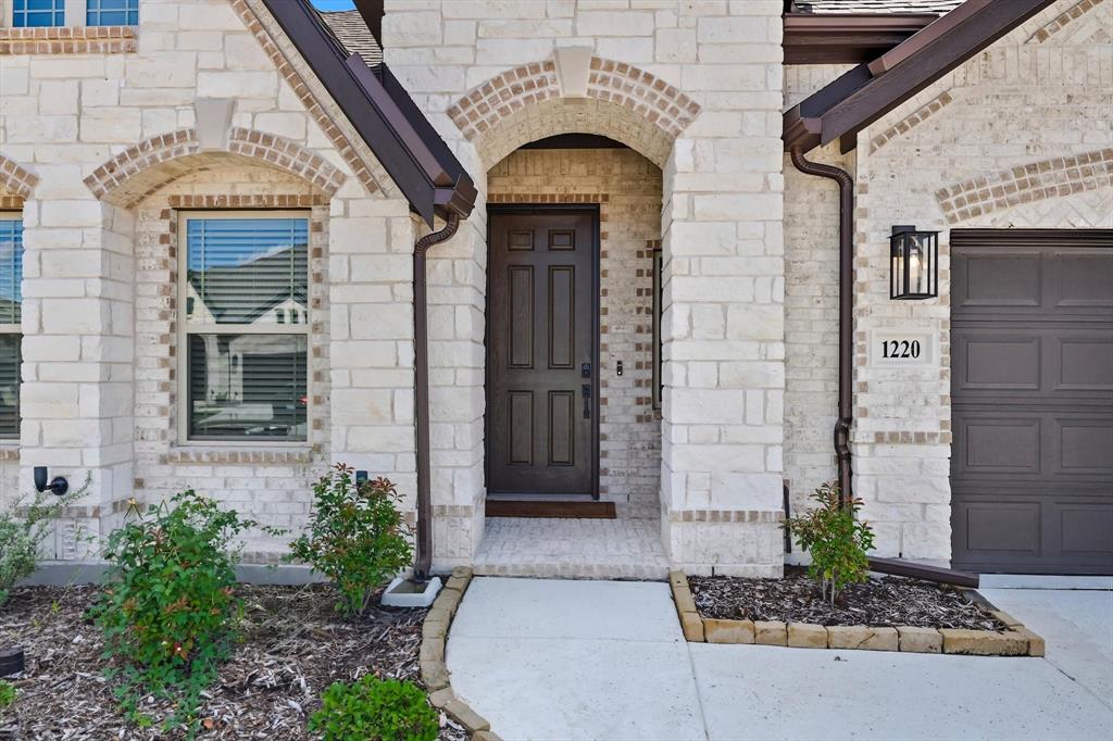 1220 Dove Haven Drive