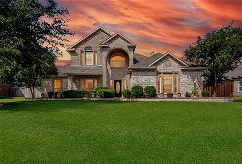 516 Winterwood Drive Kennedale TX 76060
