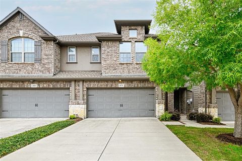 Photo of 4771 Bridgewater Street, Plano, TX 75074 (MLS # 21330370)