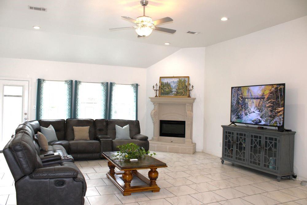 Little Creek Acres Add - Residential