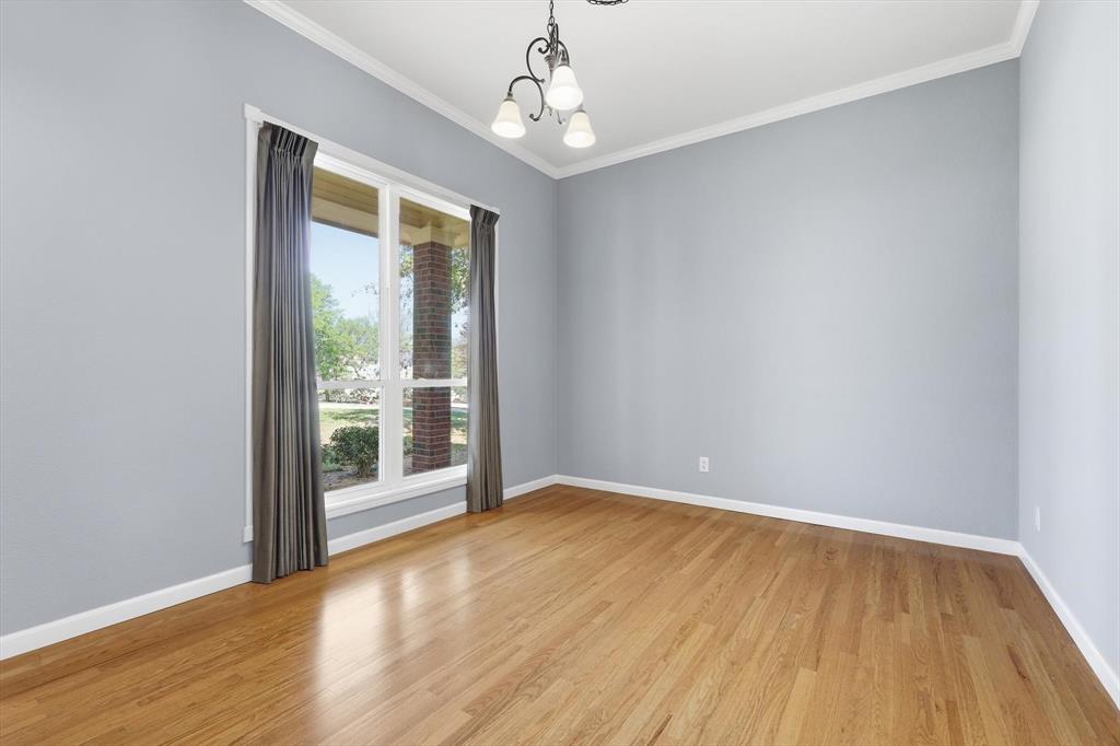 6405 Shoreline Drive