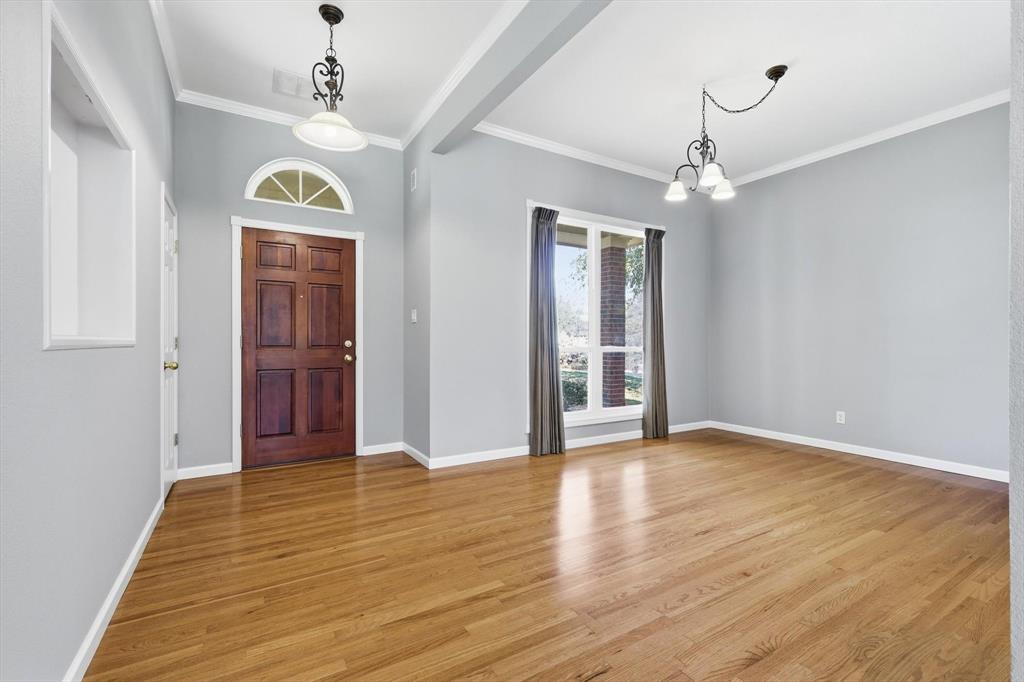 6405 Shoreline Drive