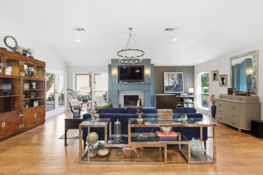 1212 Pennsylvania Drive