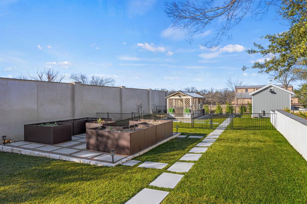 Bull Run Lakes Add - Residential