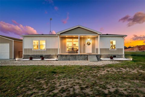 Photo of 292 Rio Rim RD, Waco, TX 76705 (MLS # 21312829)