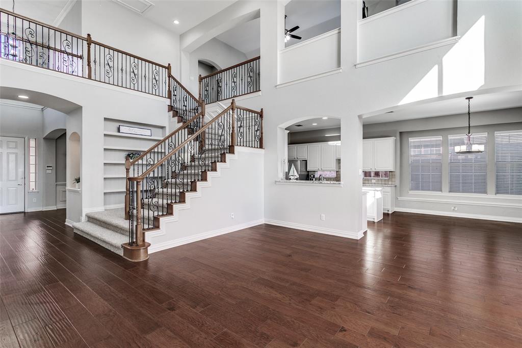 869 Winchester Drive