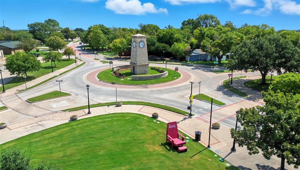 Town Rowlett Original Of - Commercial Sale