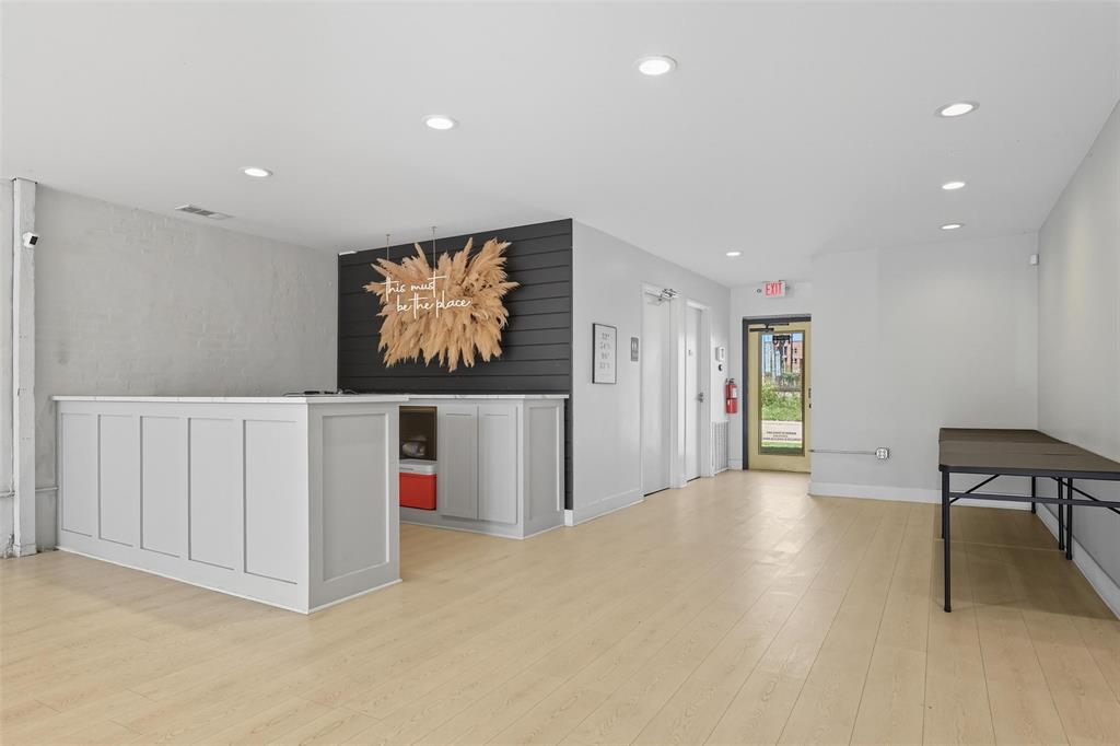 Town Rowlett Original Of - Commercial Sale