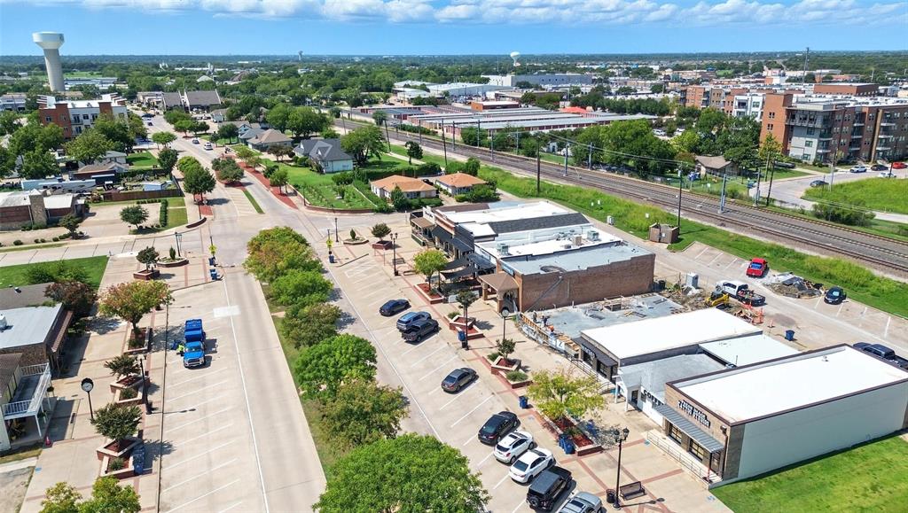 Town Rowlett Original Of - Commercial Sale