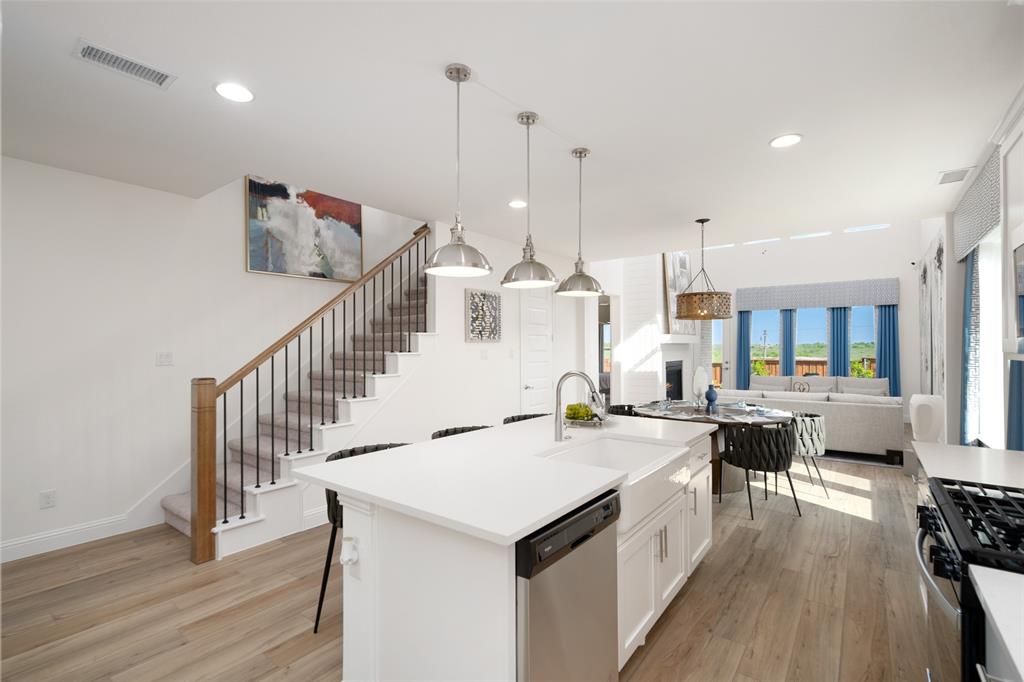 REUNION PH 1 - Residential