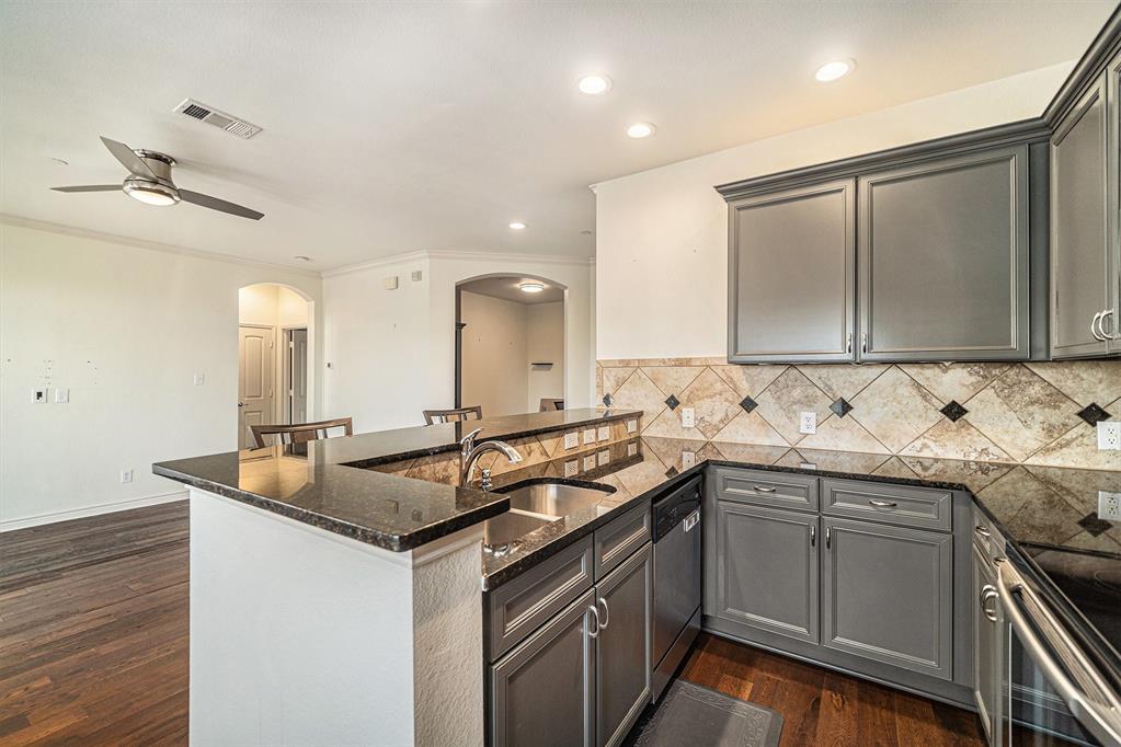 Westview Condos - Residential Lease