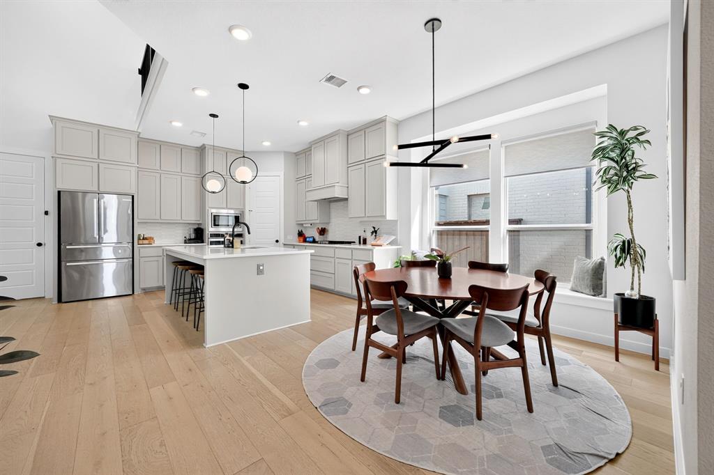 1022 Kennedy Drive