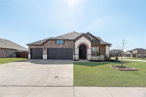 Photo of 561 Randys Way, Pilot Point, TX 76258 (MLS # 21306015)