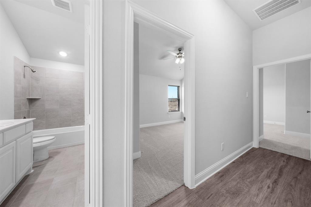 Fox Landing - Residential