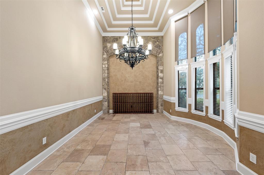 8460 Spicewood Springs Road