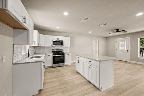 Tiny photo for 3855 Dowdell Street, Fort Worth, TX 76119 (MLS # 21396805)