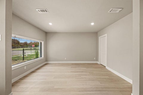 Tiny photo for 3855 Dowdell Street, Fort Worth, TX 76119 (MLS # 21396805)