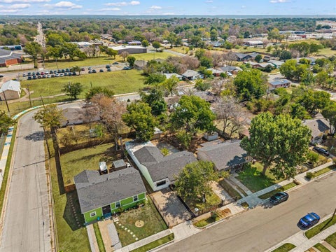 Tiny photo for 3855 Dowdell Street, Fort Worth, TX 76119 (MLS # 21396805)