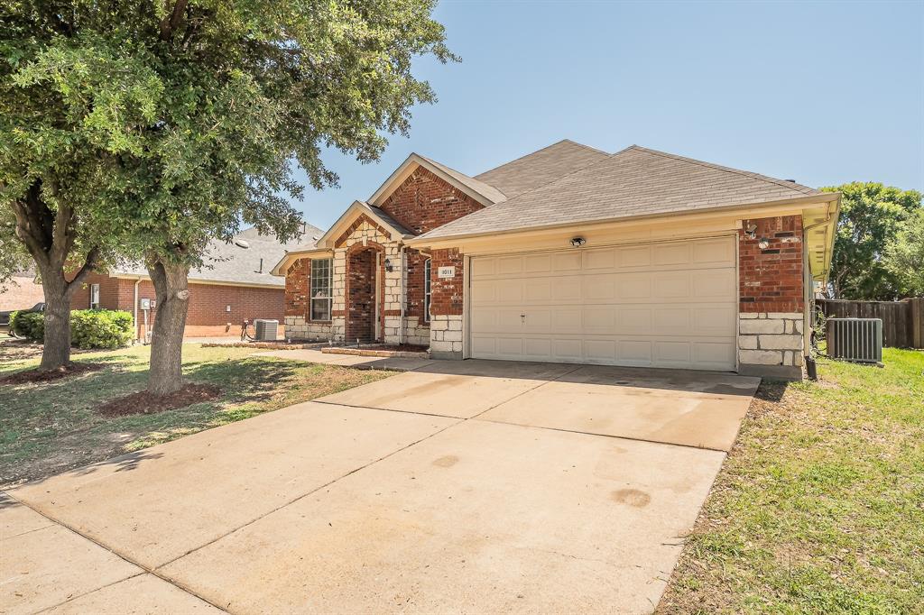 1011 Fleetwood Cove Drive