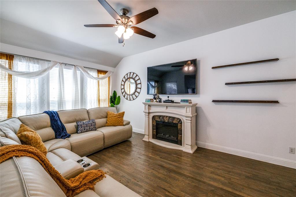 1344 Mountain View Lane