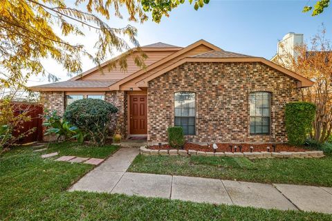 2709 Deer Creek Court Garland TX 75040