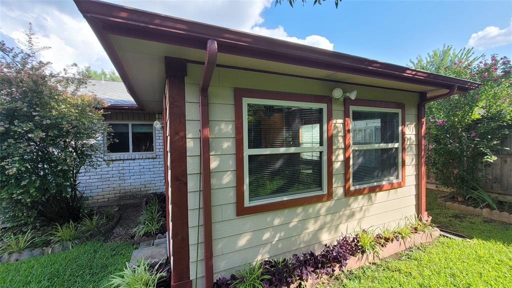 10207 Sweet Gum Street