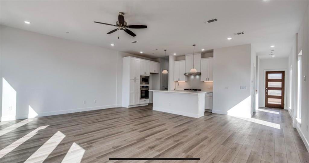 Brentwood Court Add - Residential