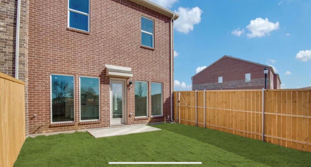 Brentwood Court Add - Residential