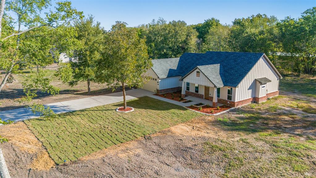 5447 County Line Road 2260