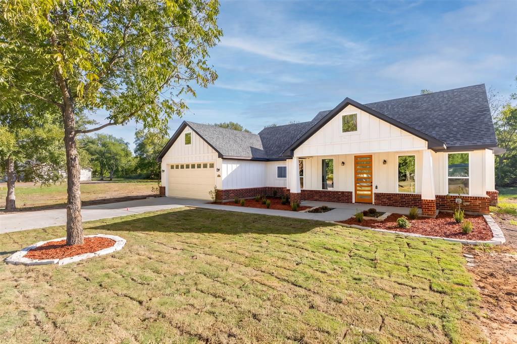 5447 County Line Road 2260
