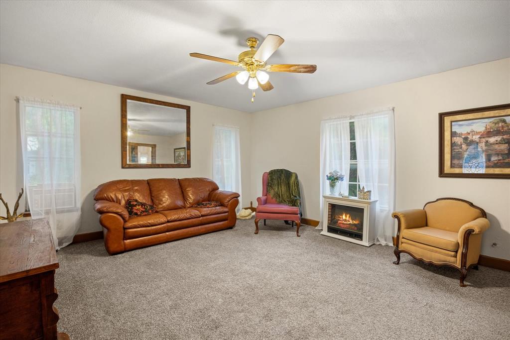 8395 State Highway 22