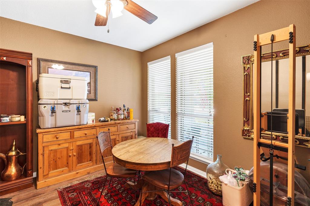 1340 catherine Lane