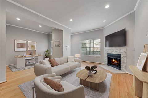 4203 Holland Avenue Dallas TX 75219