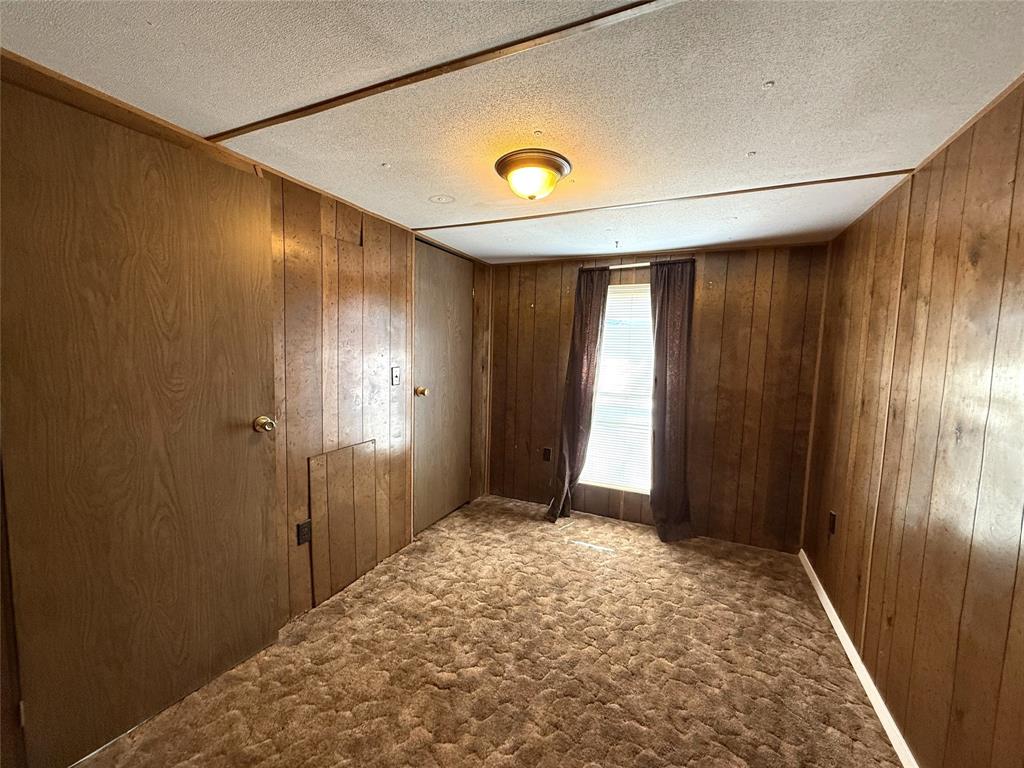 Oakwood Park Add - Residential Lease