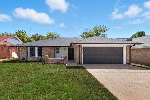 3117 Meadowmoor Street Fort Worth TX 76133