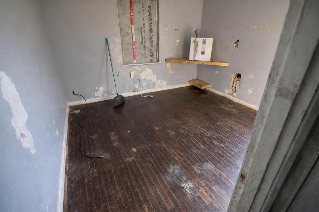 Westwood Park 01 - Residential