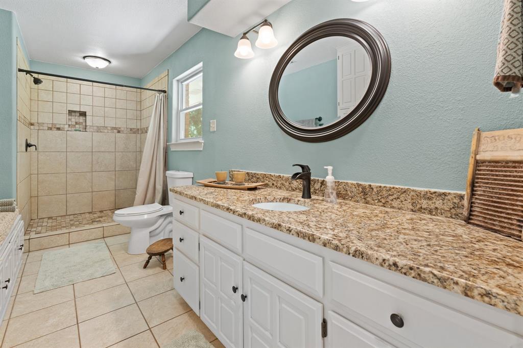 James Mcdonald Surv Abs 997 - Residential