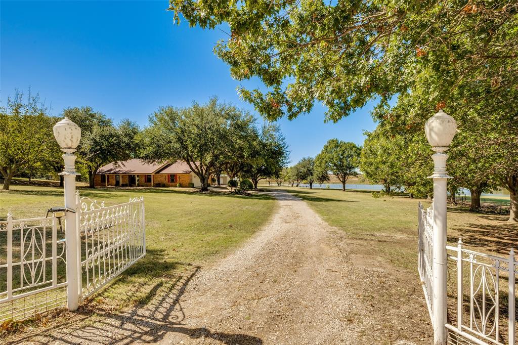 5547 Woodland Hills Drive