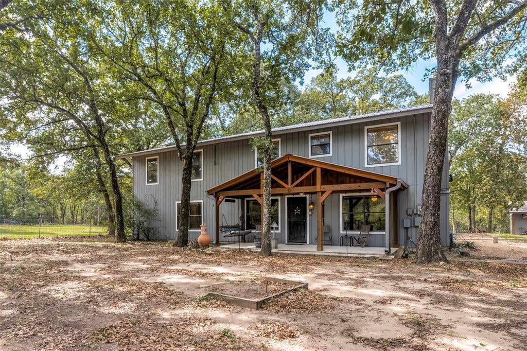 9744 TRAILS END