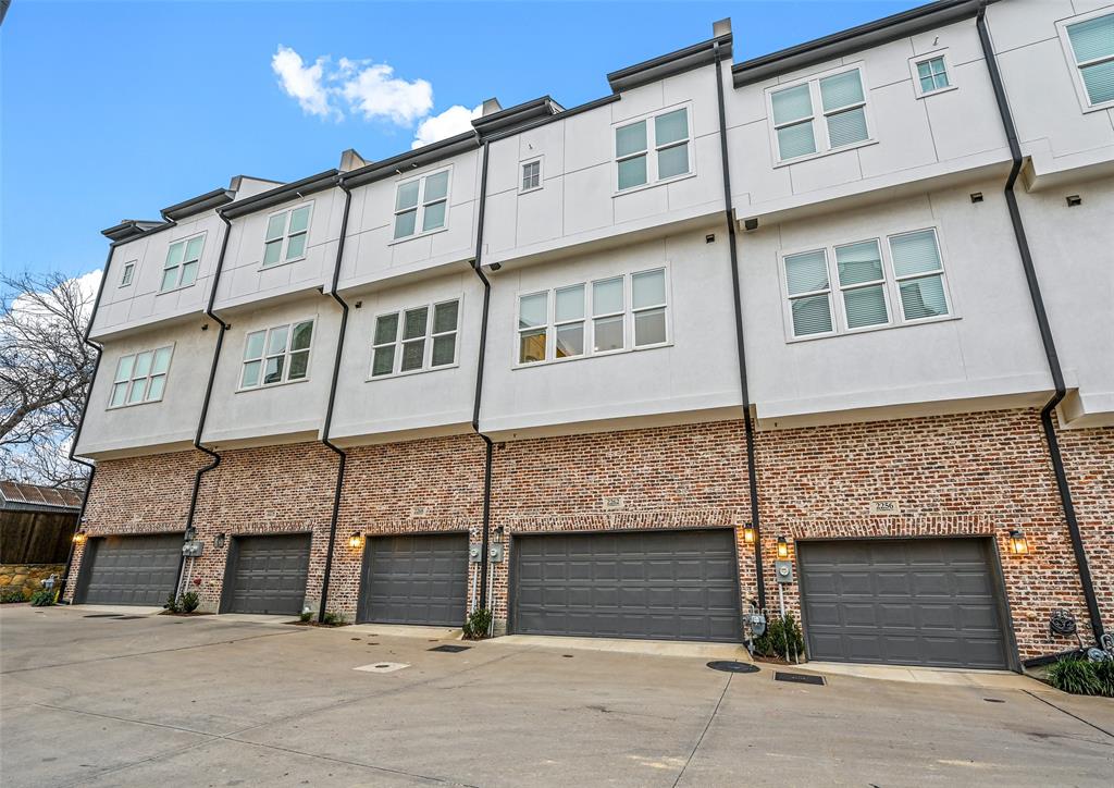 Dallas, Texas 75219, United States, 3 Bedrooms Bedrooms, ,4 BathroomsBathrooms,Residential,Pending,7854