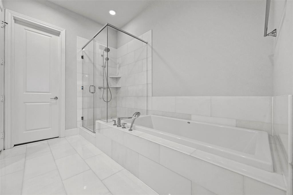 Dallas, Texas 75219, United States, 3 Bedrooms Bedrooms, ,4 BathroomsBathrooms,Residential,Pending,7854