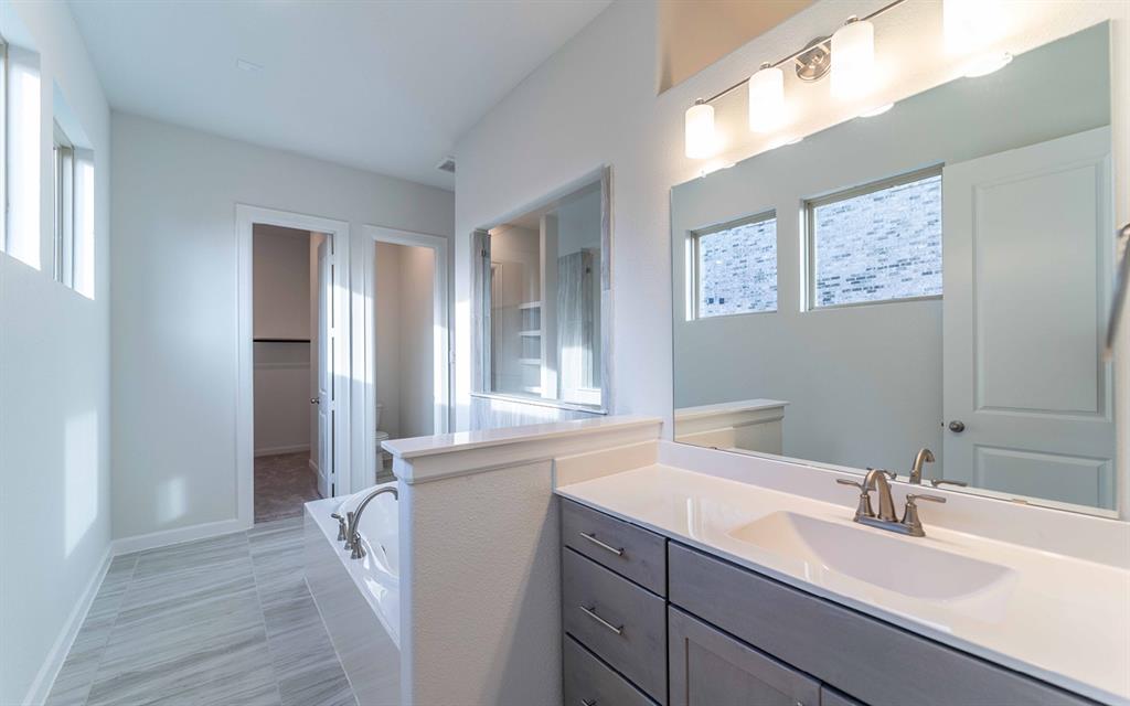 sonoma Verde - Residential