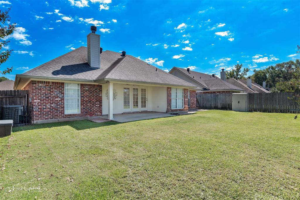 Norris Ferry Crossing - Residential